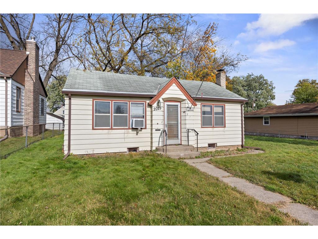 2029 Conway Street Saint Paul MN 55119 6799482 image3