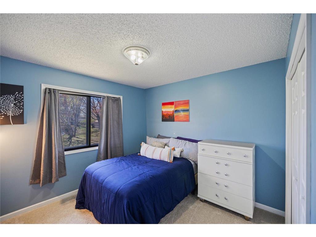 20293 Hunter Court, Lakeville, MN, 55044 | MLS: 6730211 | Edina Realty