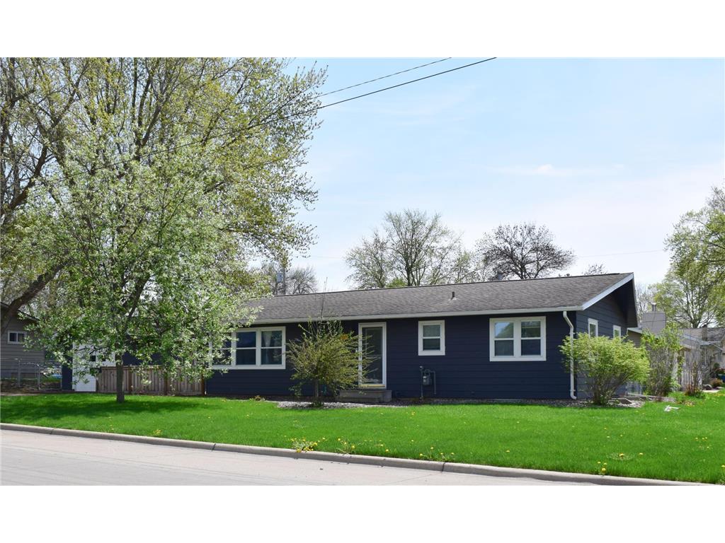 203 14th Street NE Owatonna MN 55060 6368219 image1