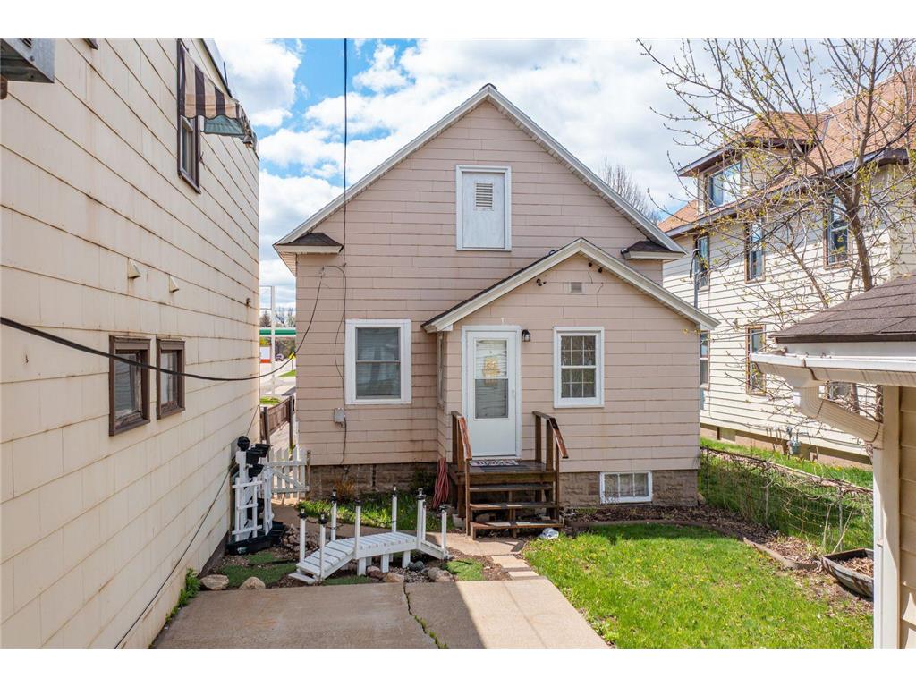 203 3rd Street S Virginia MN 55792 7046903 image24