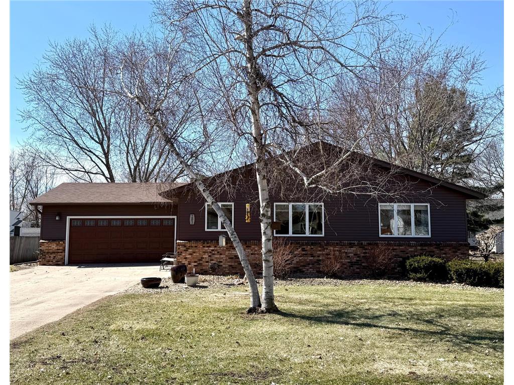 203 3rd Street SW Medford MN 55049 7046319 image1