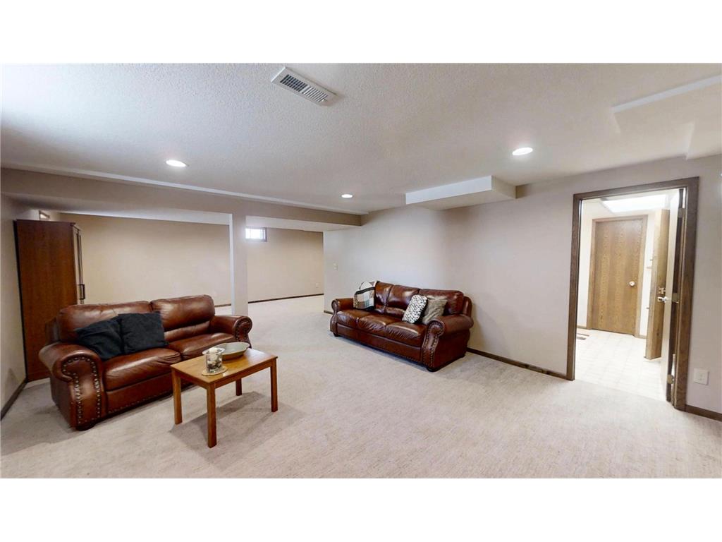 203 3rd Street SW Medford MN 55049 7046319 image29