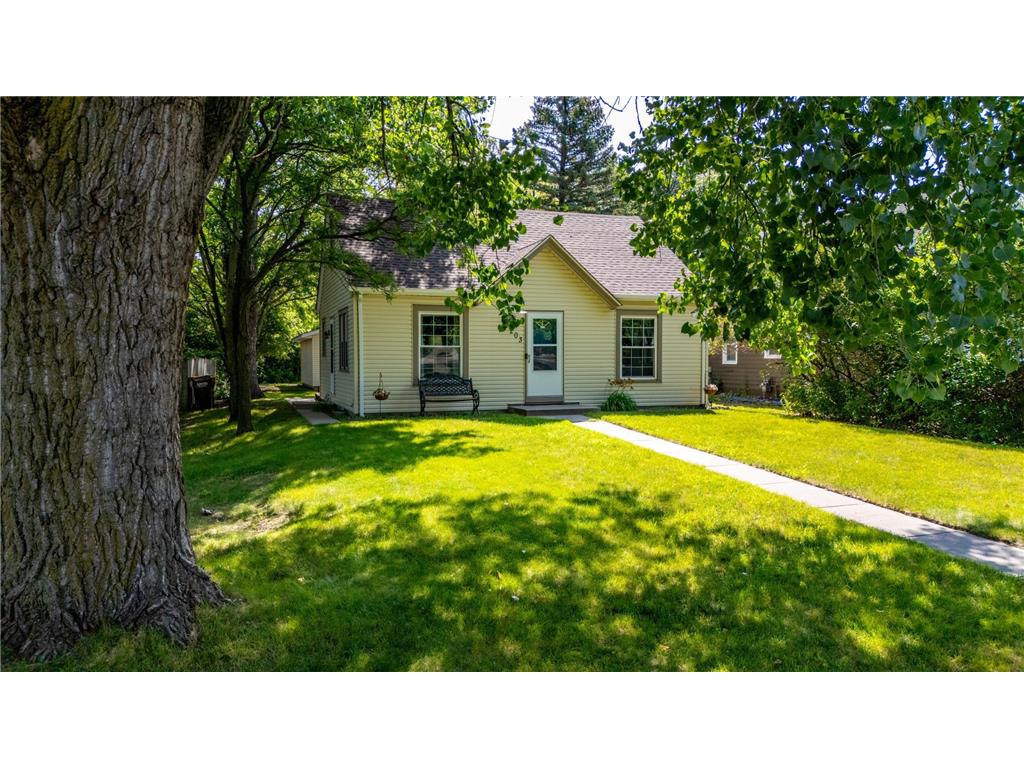 203 6th Avenue NW New Prague MN 56071 6573933 image1