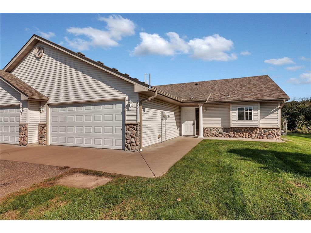 203 Appaloosa Court Braham MN 55006 6826197 image1