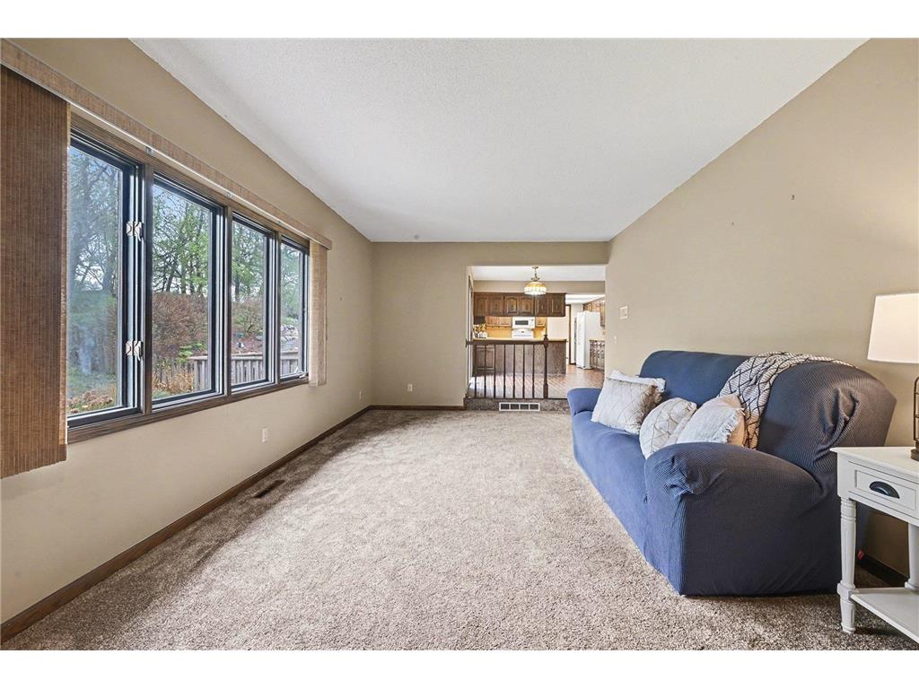 203 Belmont Court Apple Valley MN 55124 7054425 image18