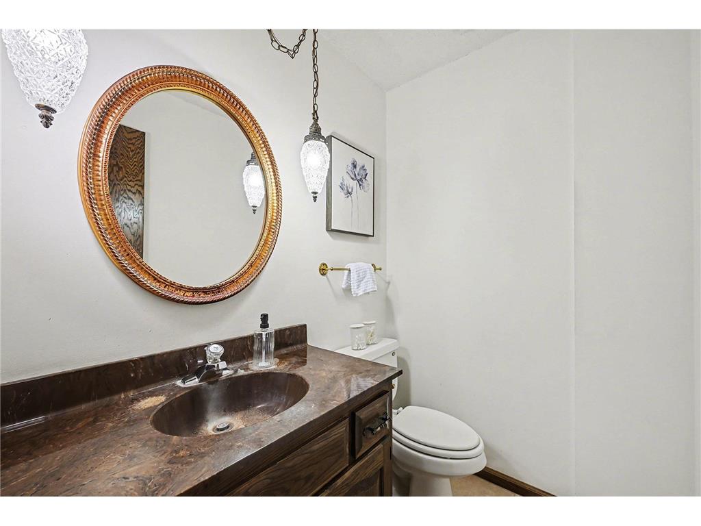 203 Belmont Court Apple Valley MN 55124 7054425 image22