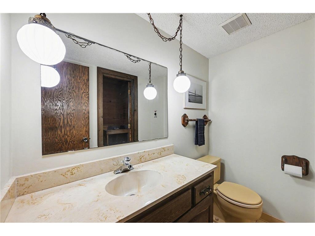 203 Belmont Court Apple Valley MN 55124 7054425 image34