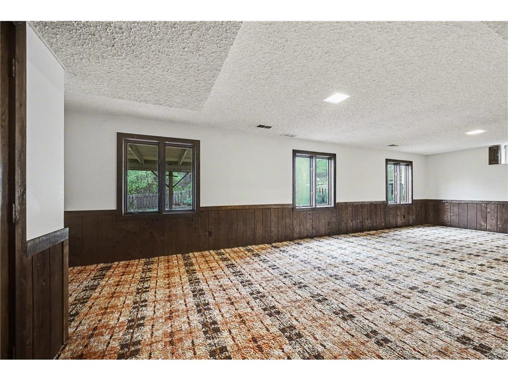 203 Belmont Court Apple Valley MN 55124 7054425 image37