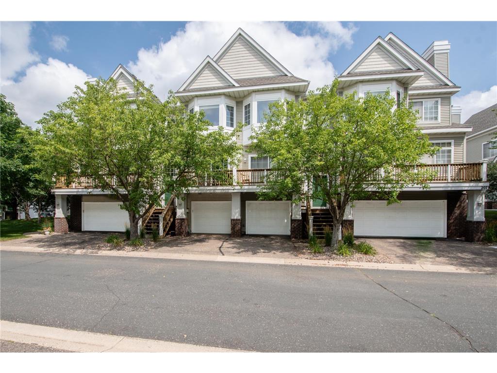 203 Christenson Way NE Fridley MN 55432 6573931 image1