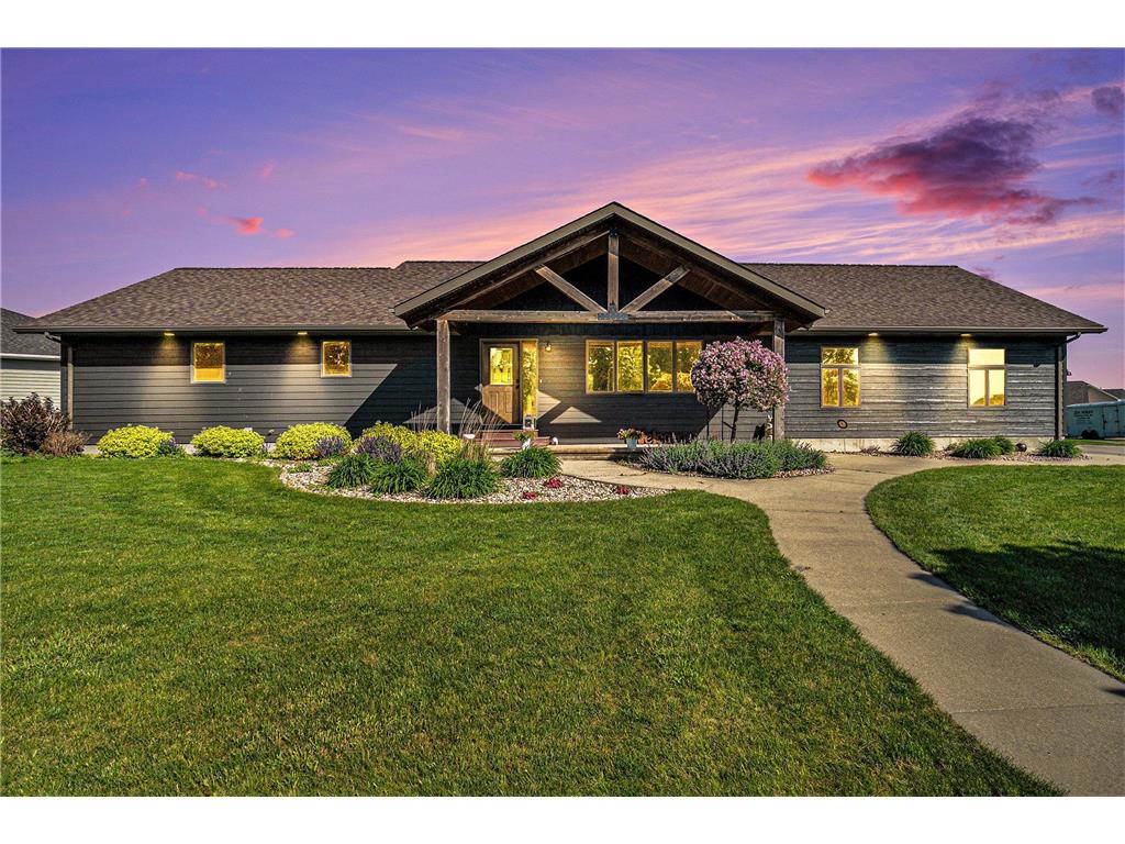 203 E Christensen Drive Luverne MN 56156 6613358 image1