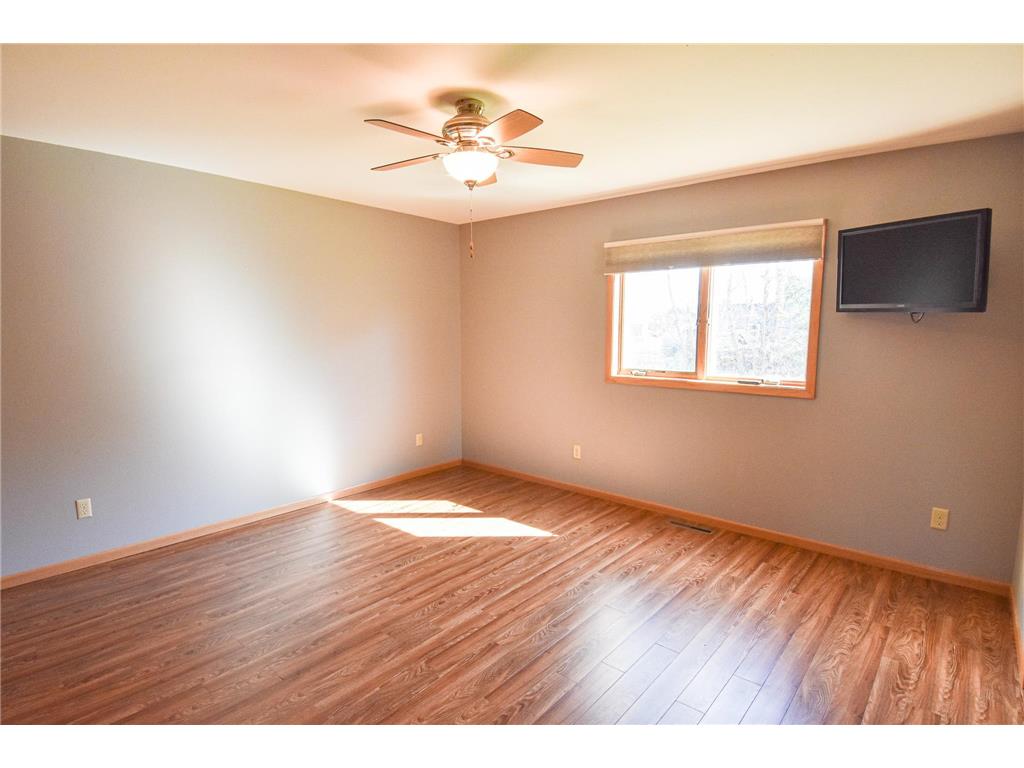 203 E Fletcher Avenue Warren MN 56762 7061881 image35