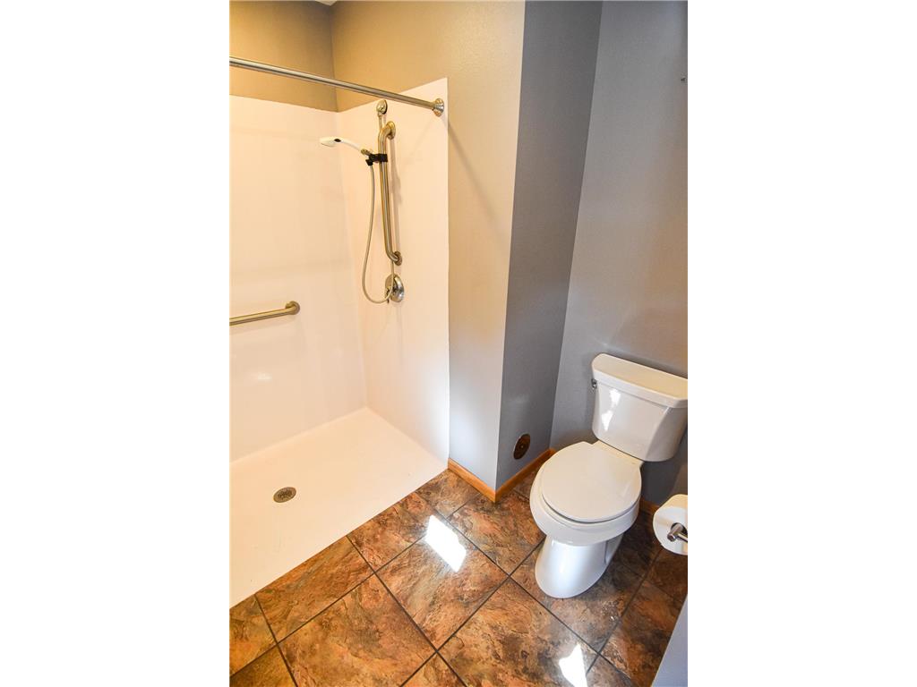 203 E Fletcher Avenue Warren MN 56762 7061881 image39