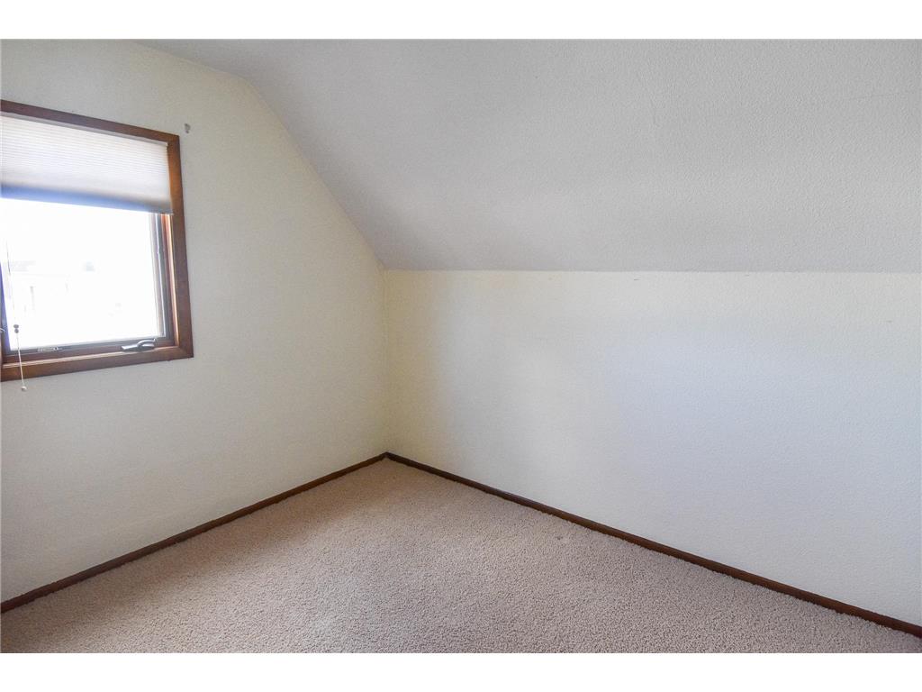 203 E Fletcher Avenue Warren MN 56762 7061881 image52
