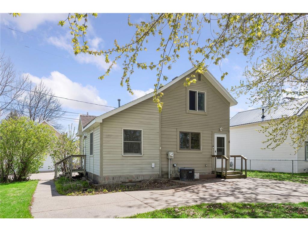 203 John Avenue N Cologne MN 55322 7072420 image1