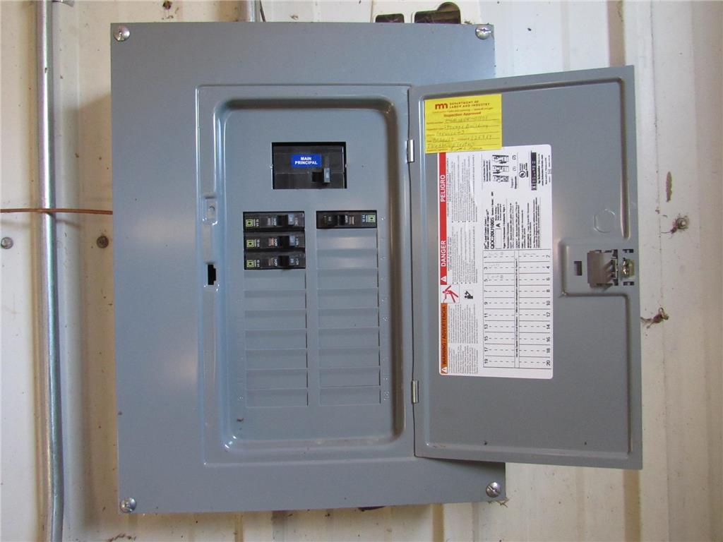 203 N Highway 169 Elmore MN 56027 6815860 image10