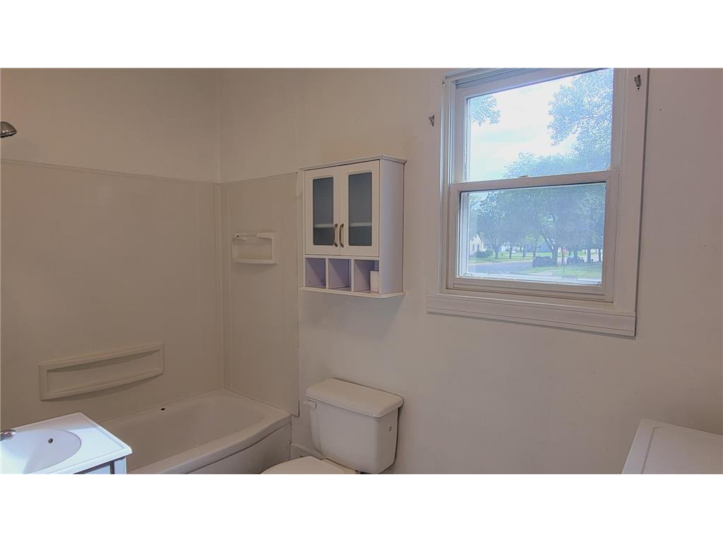 203 N Monroe Street Minneota MN 56264 7068009 image11