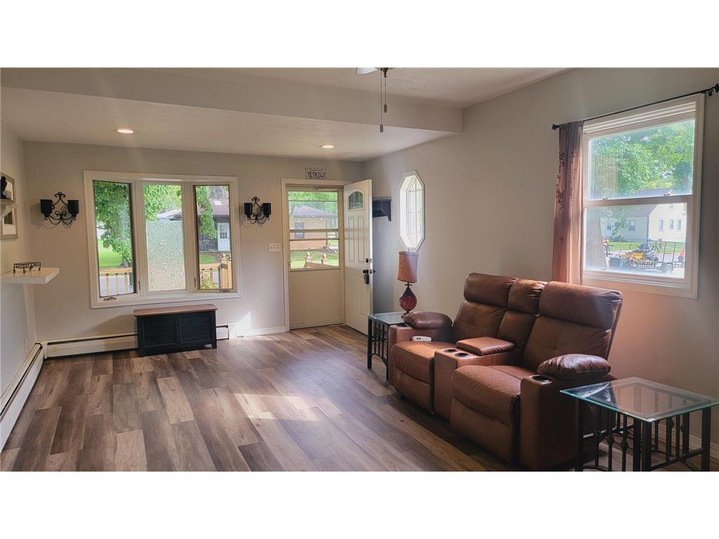 203 N Monroe Street Minneota MN 56264 7068009 image3