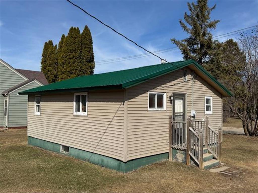 203 Nowell Street W New York Mills MN 56567 7043596 image1