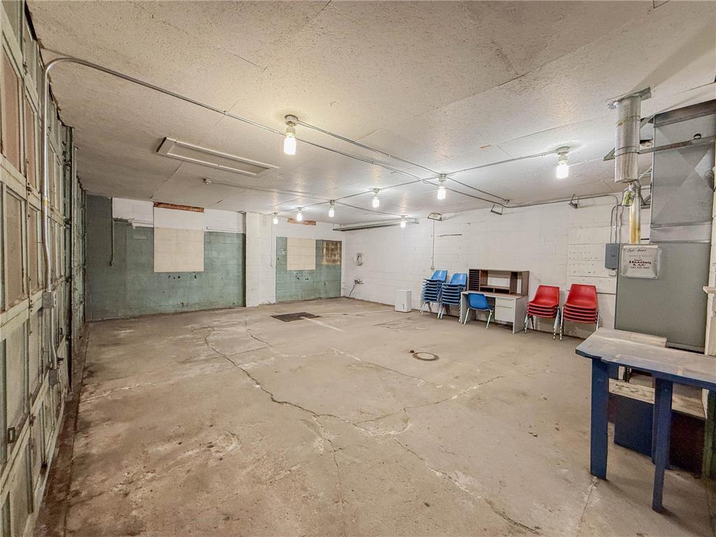203 Park Avenue E Renville MN 56284 7045097 image17