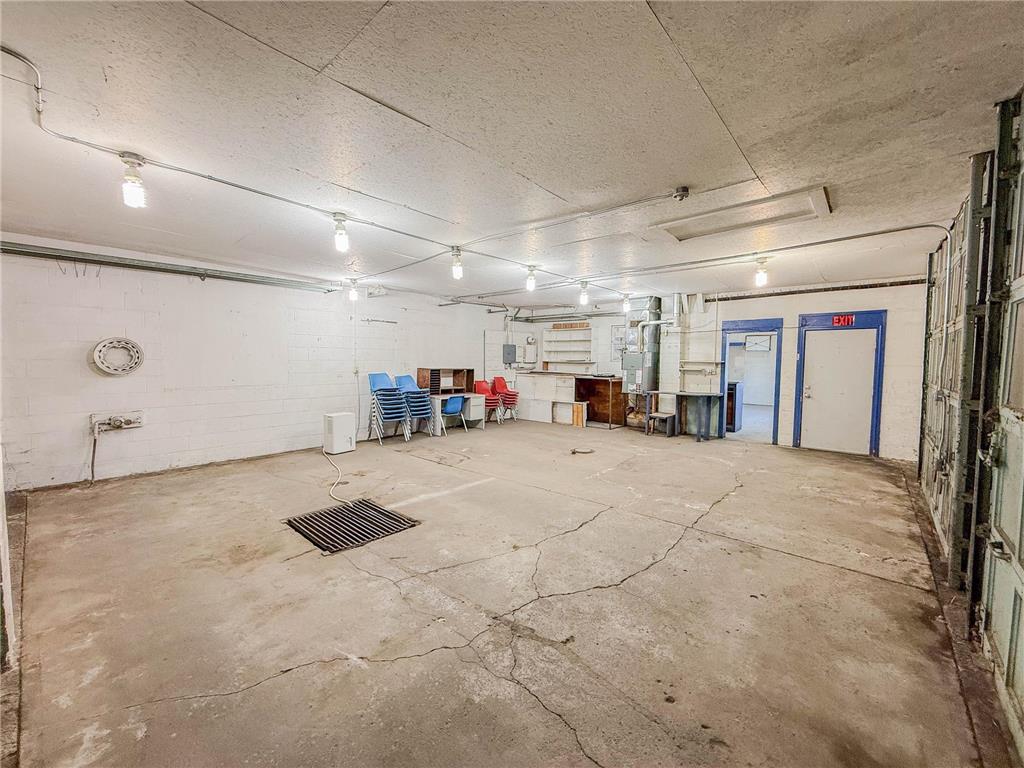 203 Park Avenue E Renville MN 56284 7045097 image19