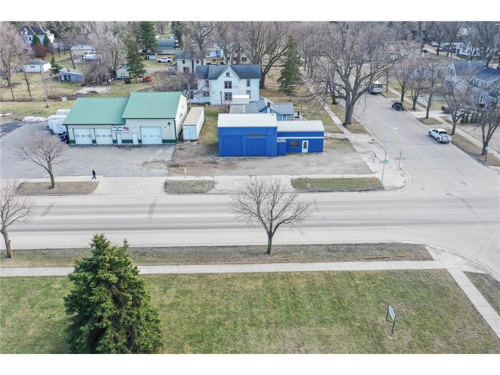 203 Park Avenue E Renville MN 56284 7045097 image2