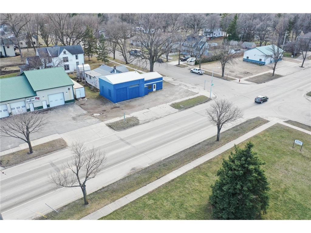 203 Park Avenue E Renville MN 56284 7045097 image3