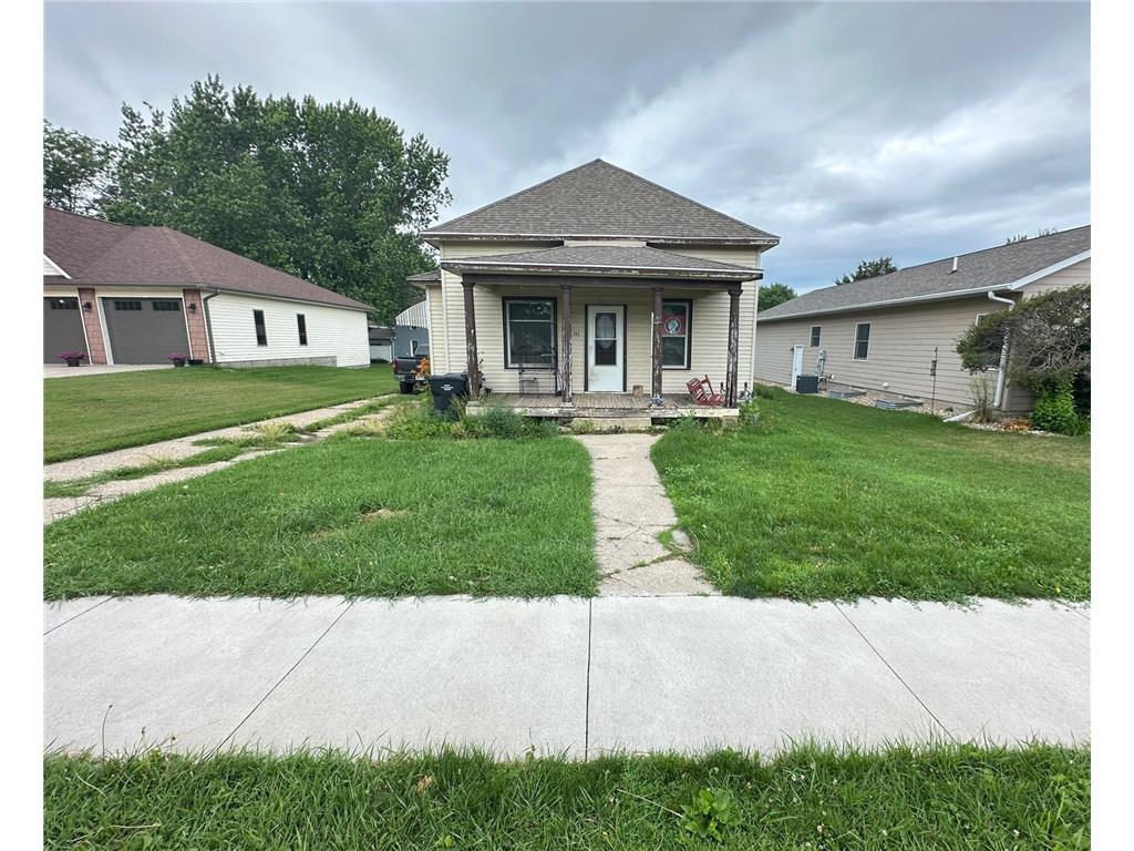 203 S 4th Street Beaver Creek MN 56116 6745384 image1