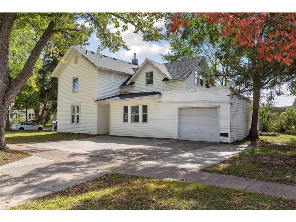 203 S 4th Street River Falls WI 54022 6737716 image1