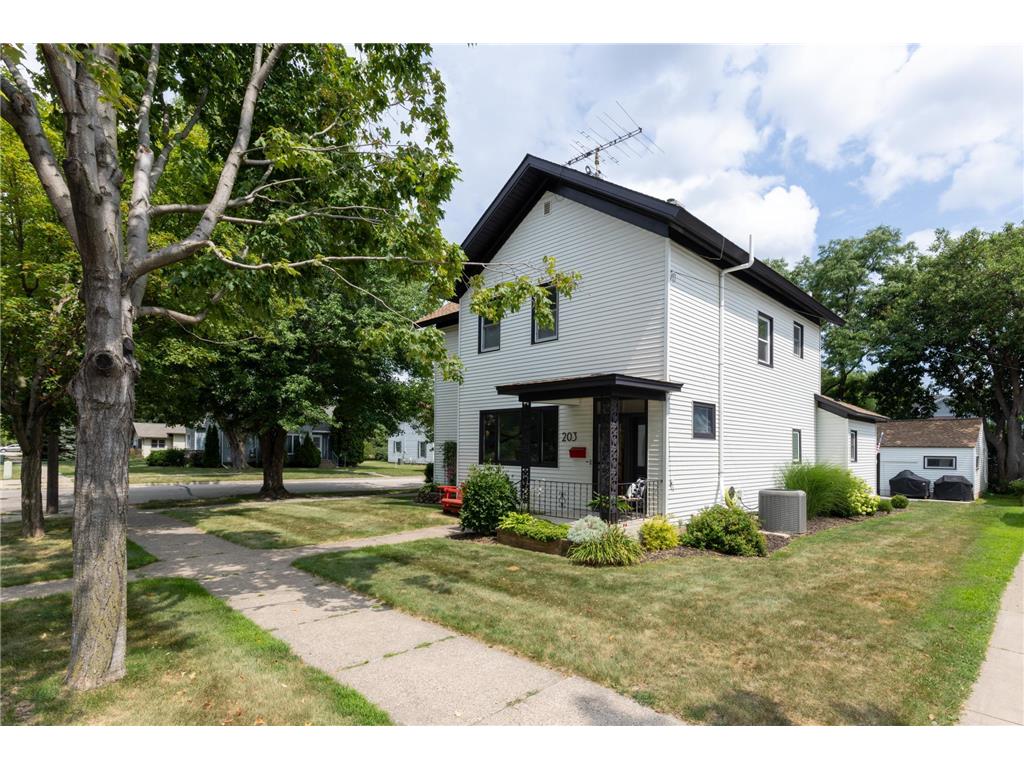 203 S Garden Street Lake City MN 55041 7111514 image1