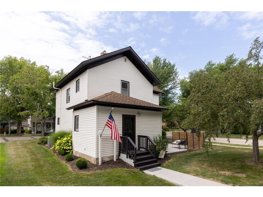 203 S Garden Street Lake City MN 55041 7111514 image2