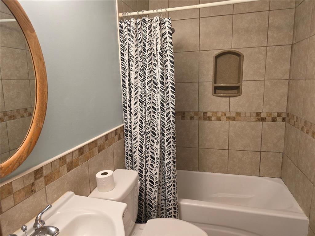 203 Thomas Avenue Worthington MN 56187 7082230 image10