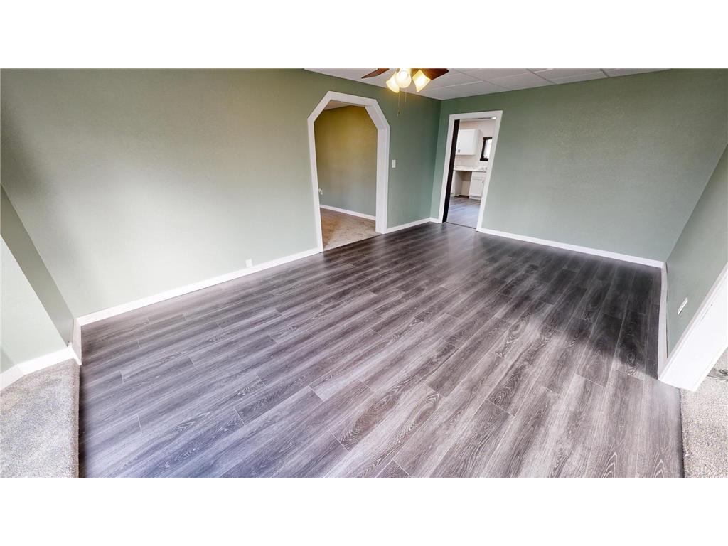 203 Trott Avenue SE Willmar MN 56201 6815454 image12