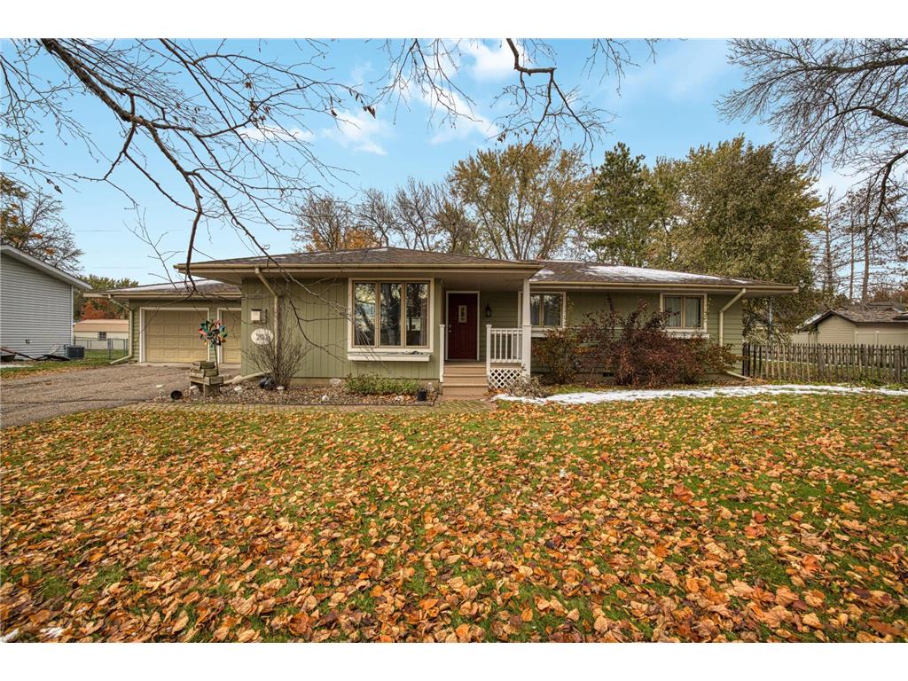 203 W Elm Street Roberts WI 54023 6456289 image1