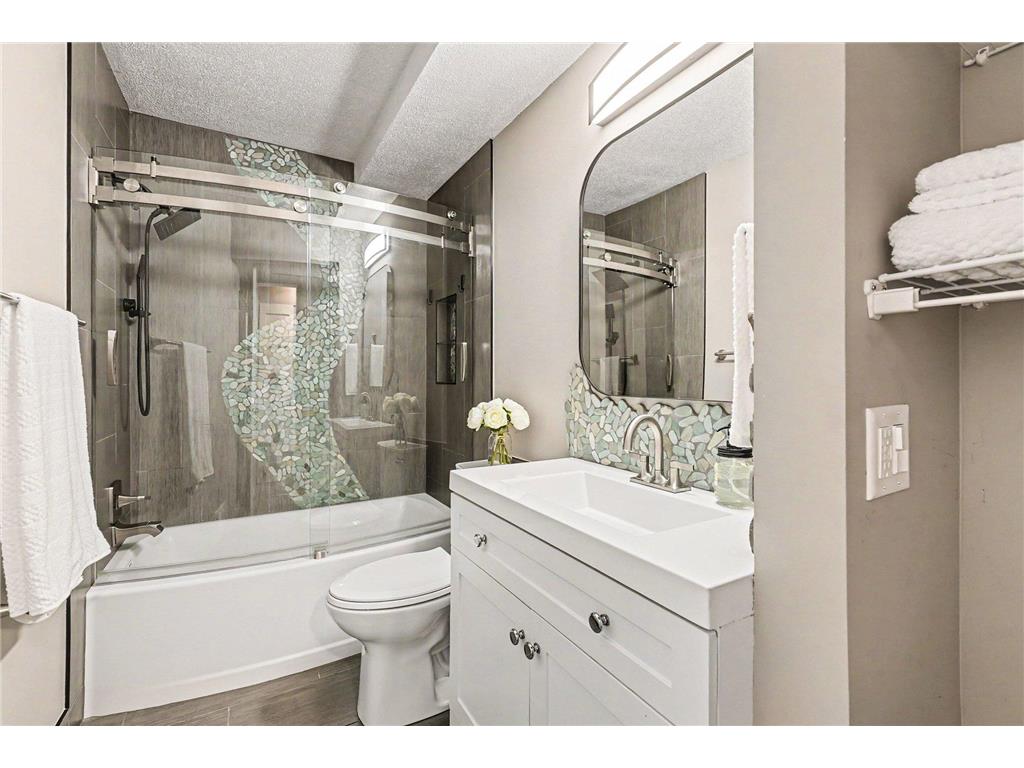 2030 103rd Avenue NW Coon Rapids MN 55433 7099207 image17