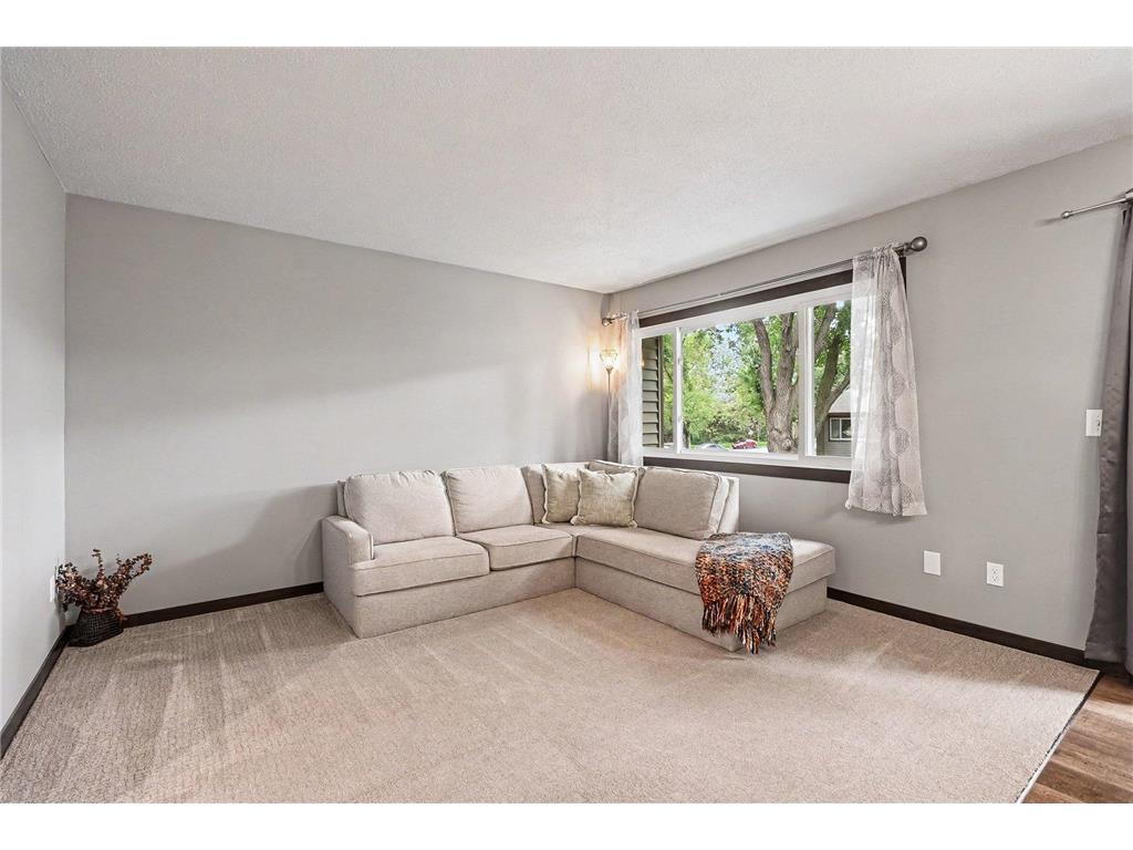 2030 103rd Avenue NW Coon Rapids MN 55433 7099207 image5