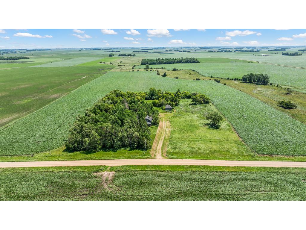 2030 150th Avenue Lake Benton MN 56149 6794739 image1