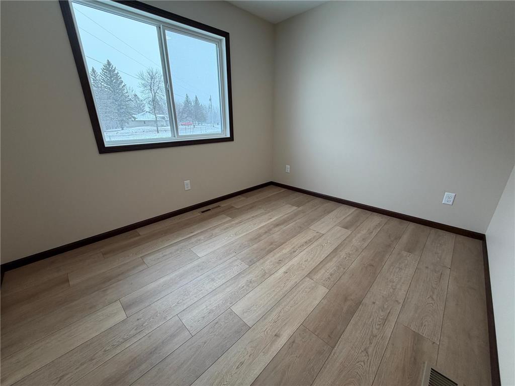 2030 Nelson Drive Thief River Falls MN 56701 7049838 image12
