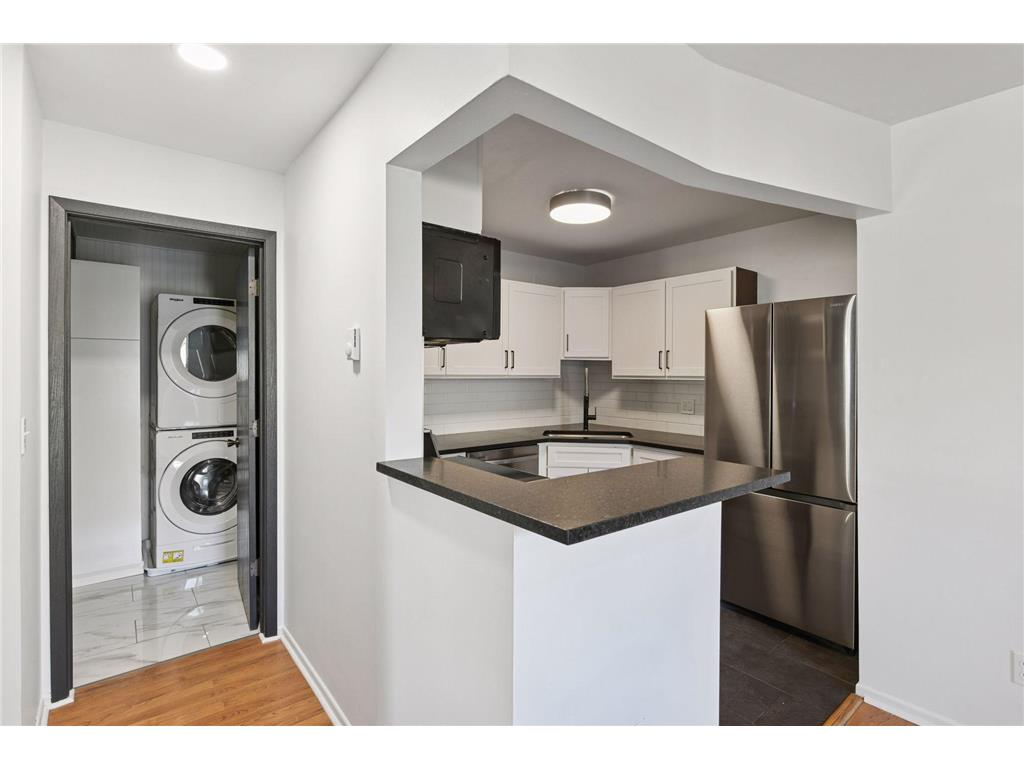 2030 Ridge Drive #31 Saint Louis Park MN 55416 7025913 image4