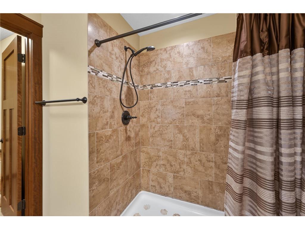 20303 Granada Avenue N Forest Lake MN 55025 7077110 image12