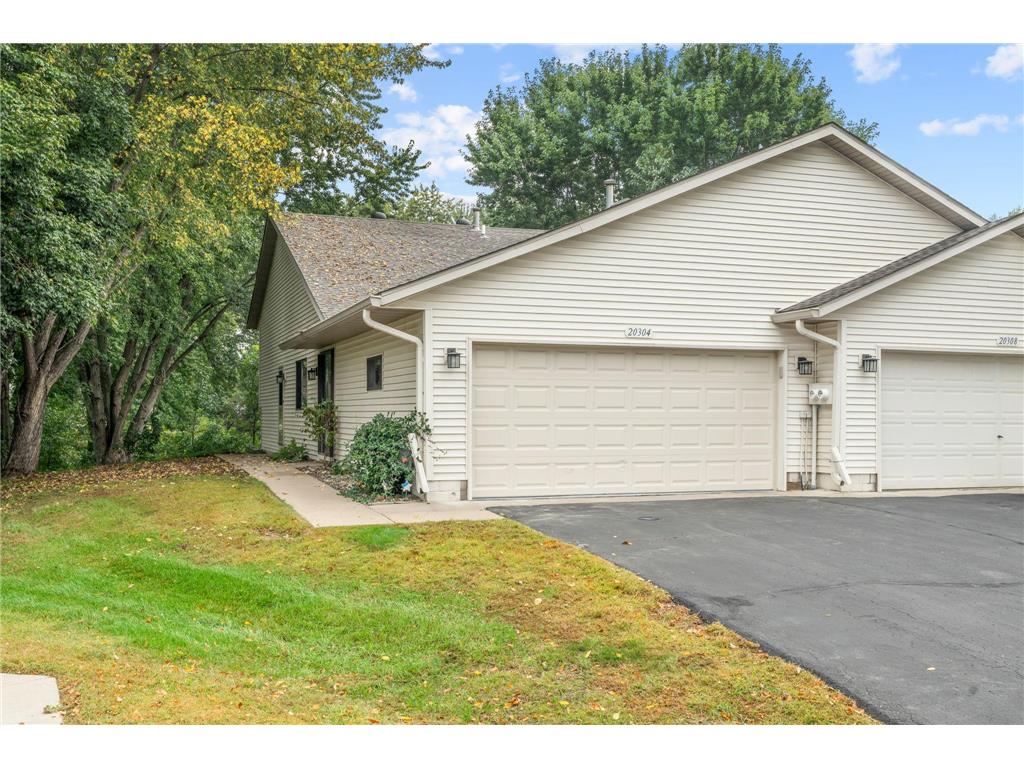 20304 Hunter Court Lakeville MN 55044 6790284 image1