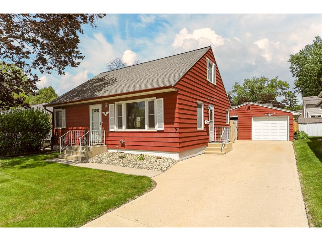 2031 17 1/2 Street NW Rochester MN 55901 7071737 image1