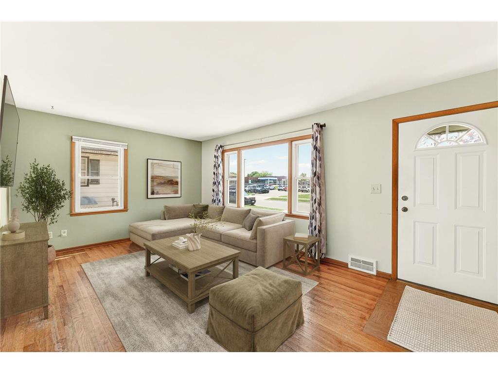 2031 17 1/2 Street NW Rochester MN 55901 7071737 image2