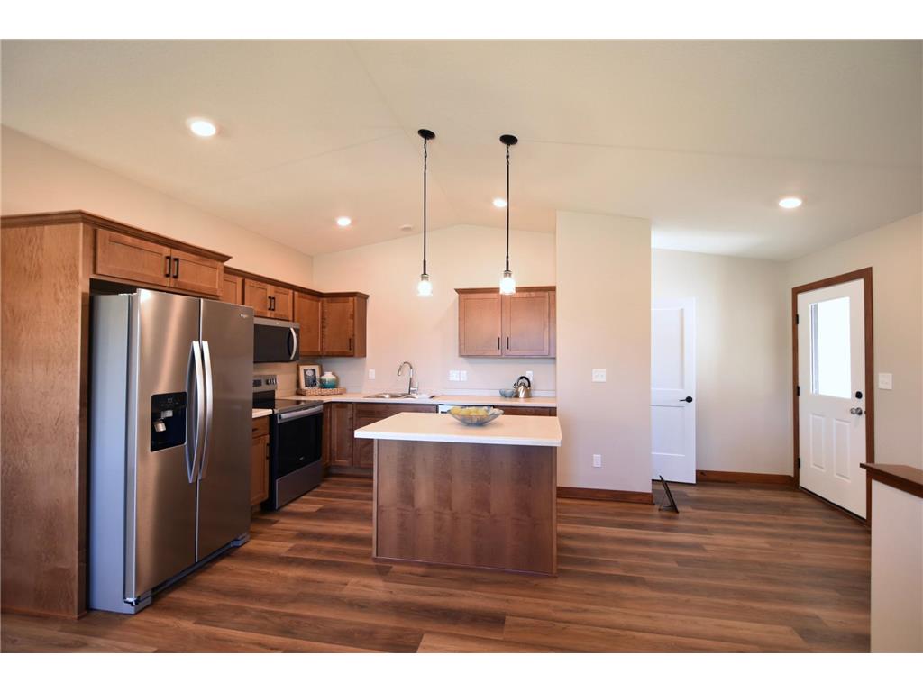 2031 20th Street E Zumbrota MN 55992 7004563 image15