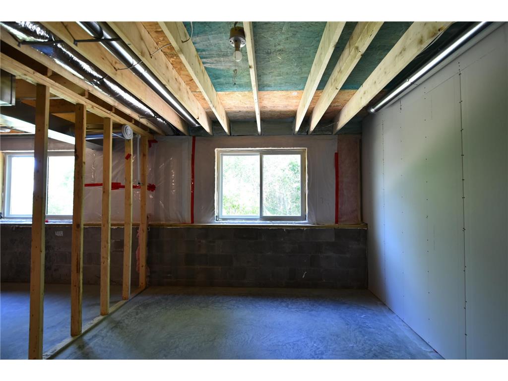 2031 20th Street E Zumbrota MN 55992 7004563 image31