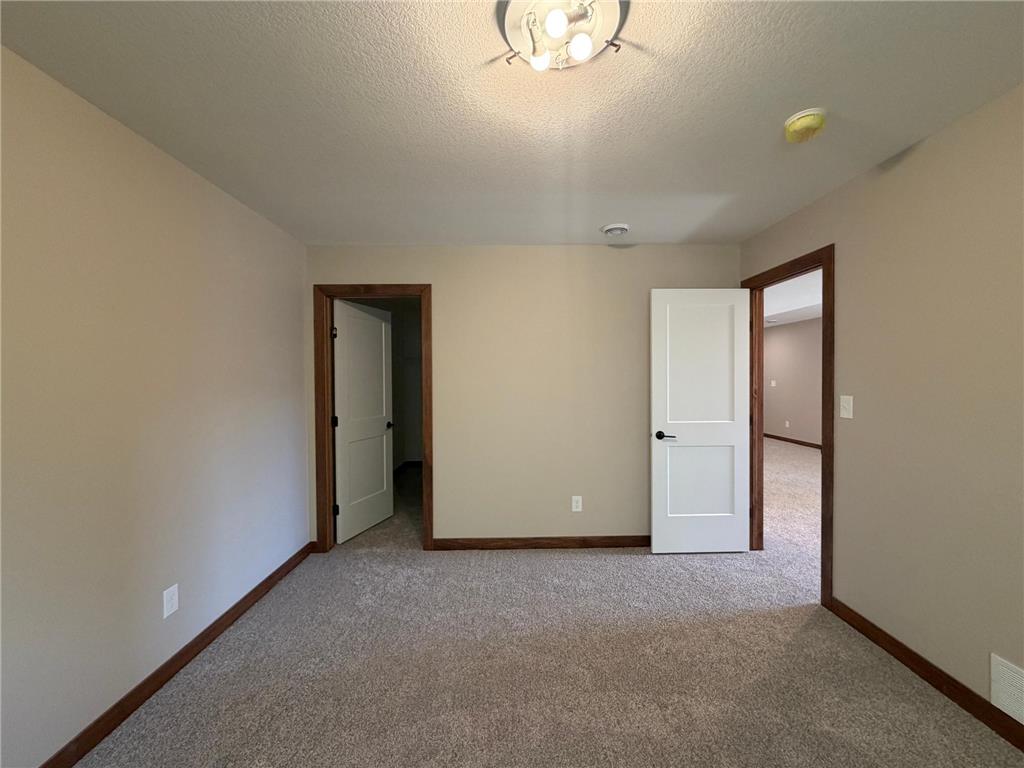 2031 20th Street E Zumbrota MN 55992 7004563 image36