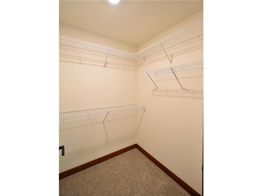 2031 20th Street E Zumbrota MN 55992 7004563 image5