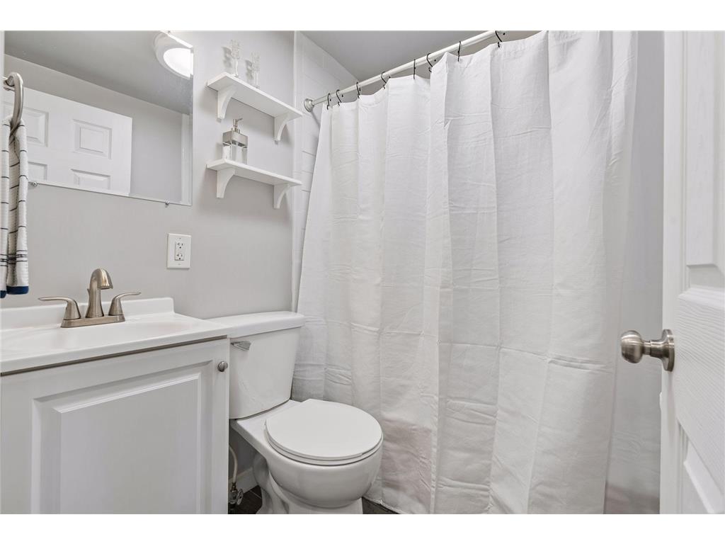 2031 Nortonia Avenue Saint Paul MN 55119 7067240 image17