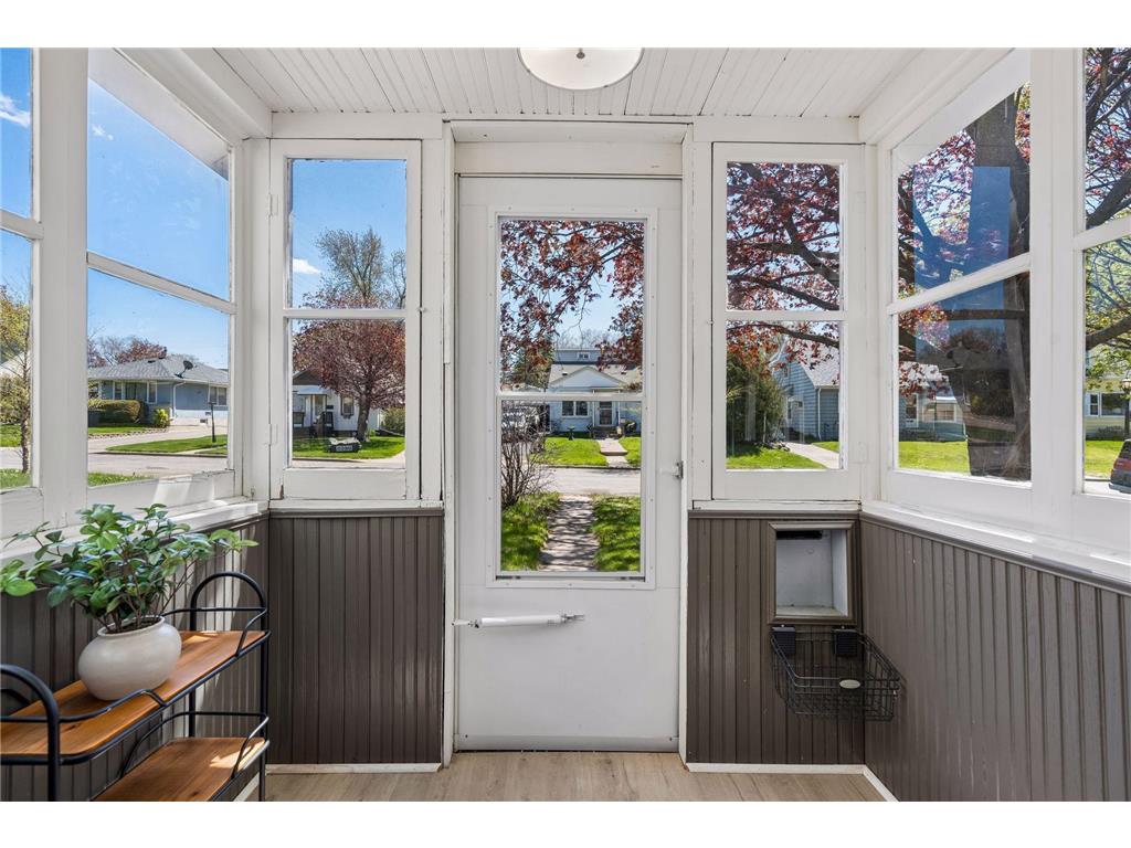 2031 Nortonia Avenue Saint Paul MN 55119 7067240 image6