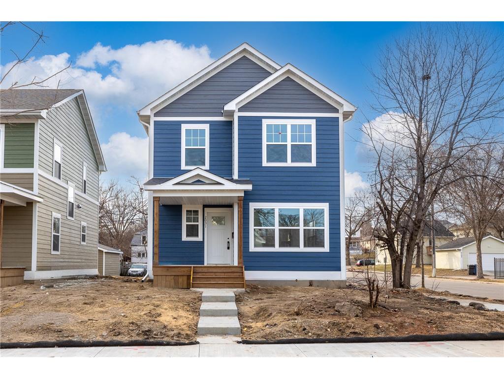 2031 Queen Avenue N Minneapolis MN 55411 6479046 image1