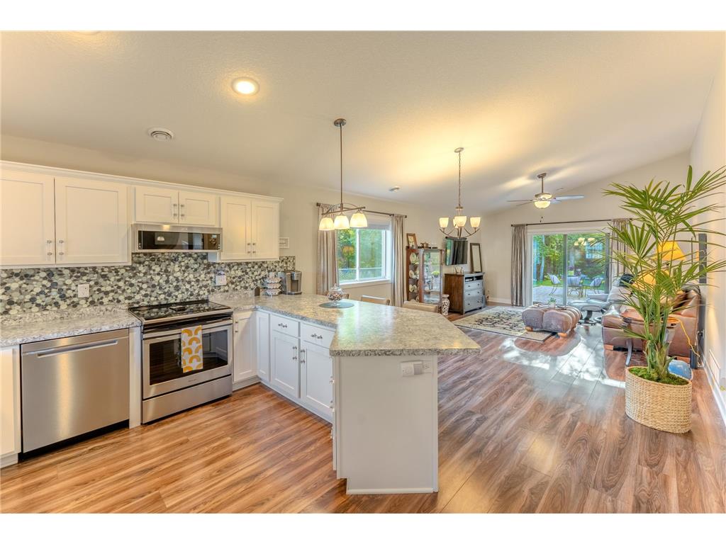 2031 Reuss Parkway Saint Croix Falls WI 54024 6798655 image3